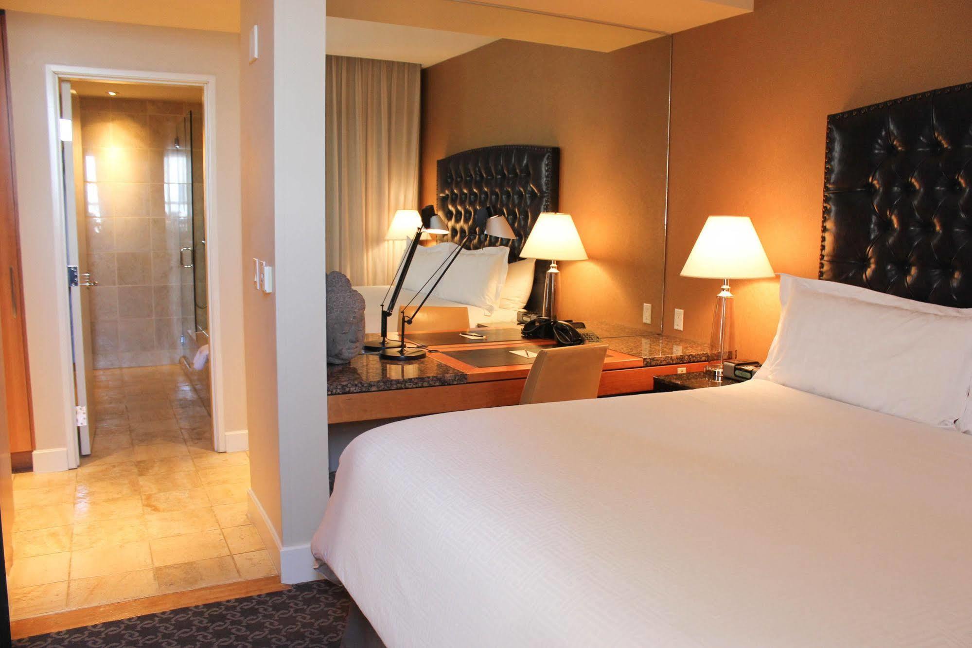 Hotel Teatro DEN Екстериор снимка